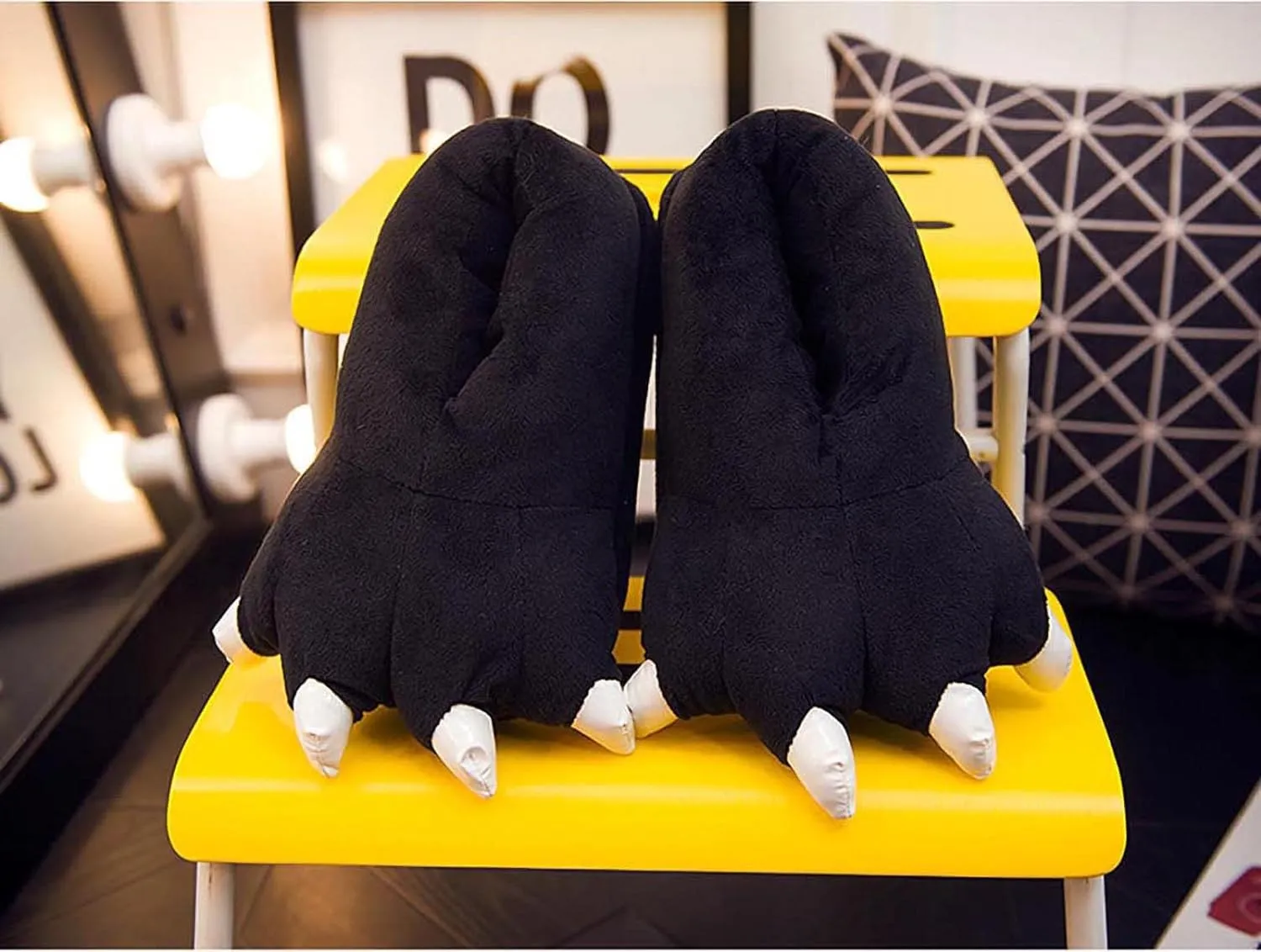 Dinosaur Claw Slippers Winter WarmUnisex Paw Shoes plush Monster Slippers