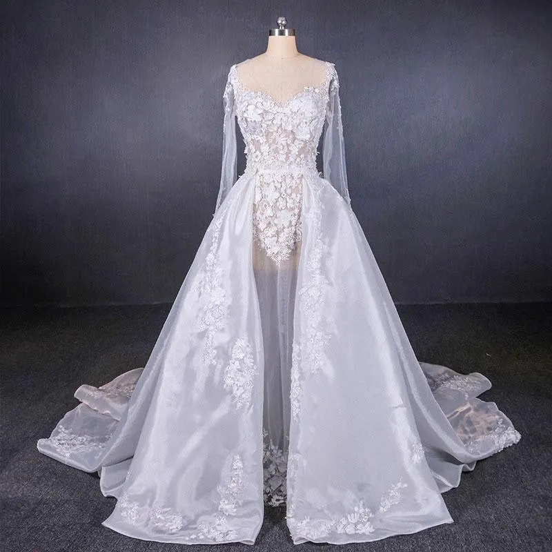 Gorgeous Long Sleeves Sweetheart Wedding Dress, Whit Bridal Dresses with Applique UQ2291