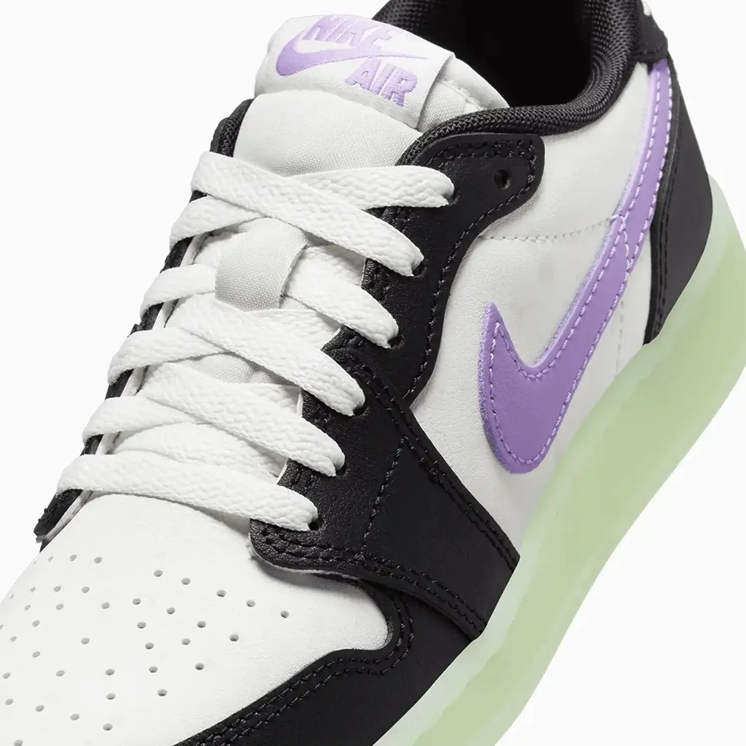 Kid's Air Jordan 1 Retro Low OG  "Black Raspberry" Grade School