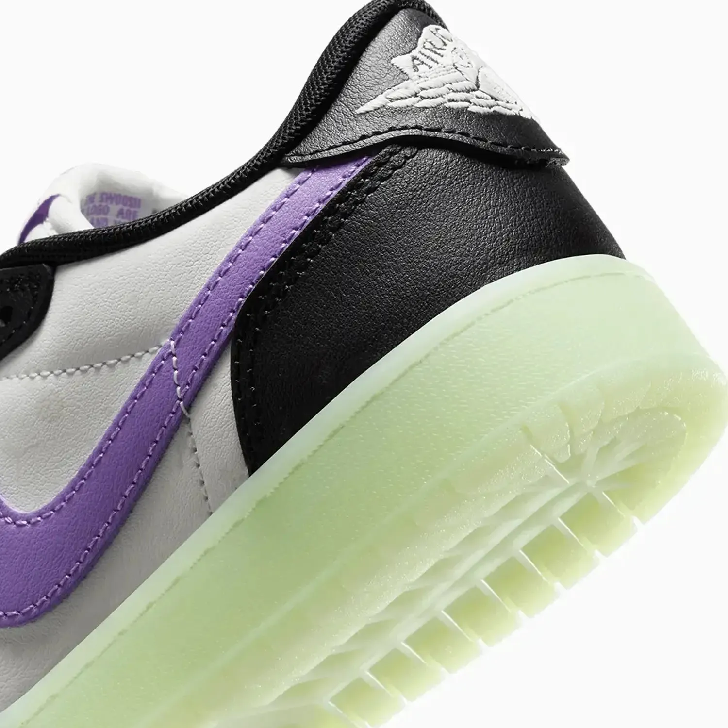 Kid's Air Jordan 1 Retro Low OG  "Black Raspberry" Grade School